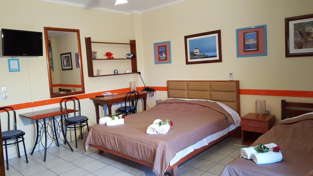 Stella Family Apartments Síndos Quarto foto